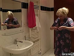 Youthfull lady's challenge doggy-fucks gung-ho elderly flaxen-haired
